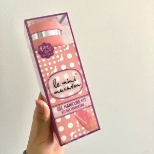 Le Mini Macaron - Nail Manicure Set